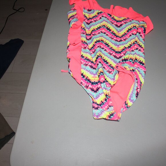 Multi Color 1 Pcs Justice Swimsuit Size 14 - Picture 1 of 9